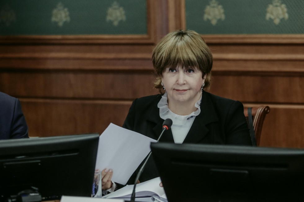 Supervisory Board approves University's five-year performance report