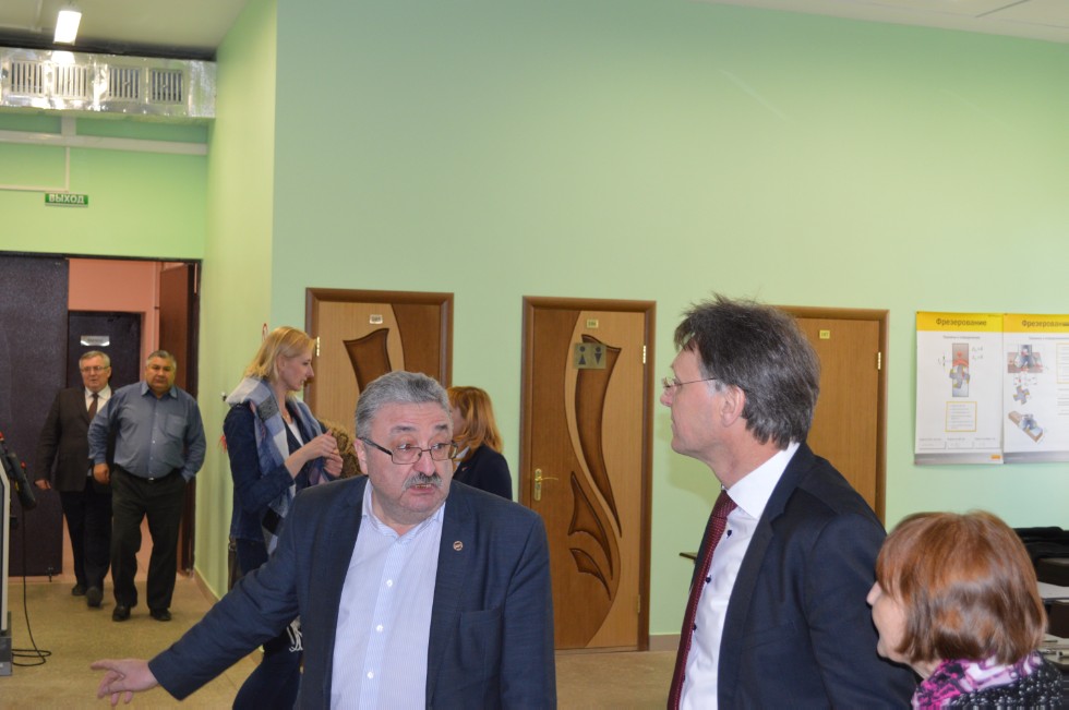 ��������� ����������� ��������� � ���������-������������� ������� ��� ��������� �������������� ������������ ��. ���� ��� ������ (��������)