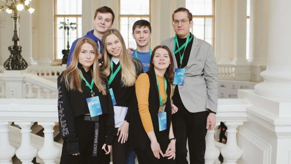 � �����-���������� ������ ��������������� ����� 'Phygital Universe'!