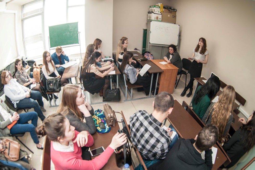 ����� ������������ ������-������������ ����������� �� ������� ��������������