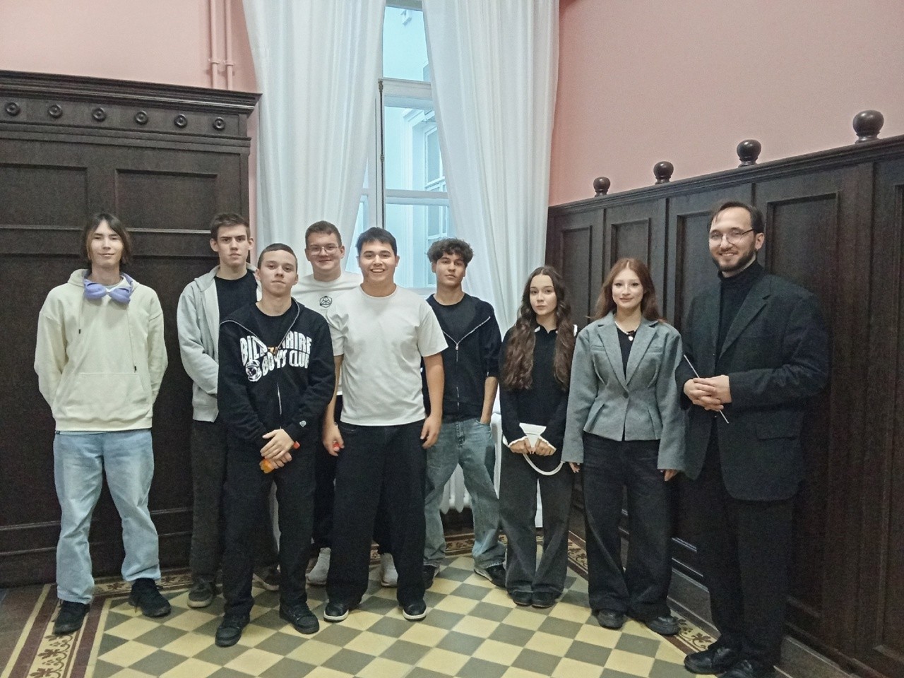 ���������� � �������� Alma Mater