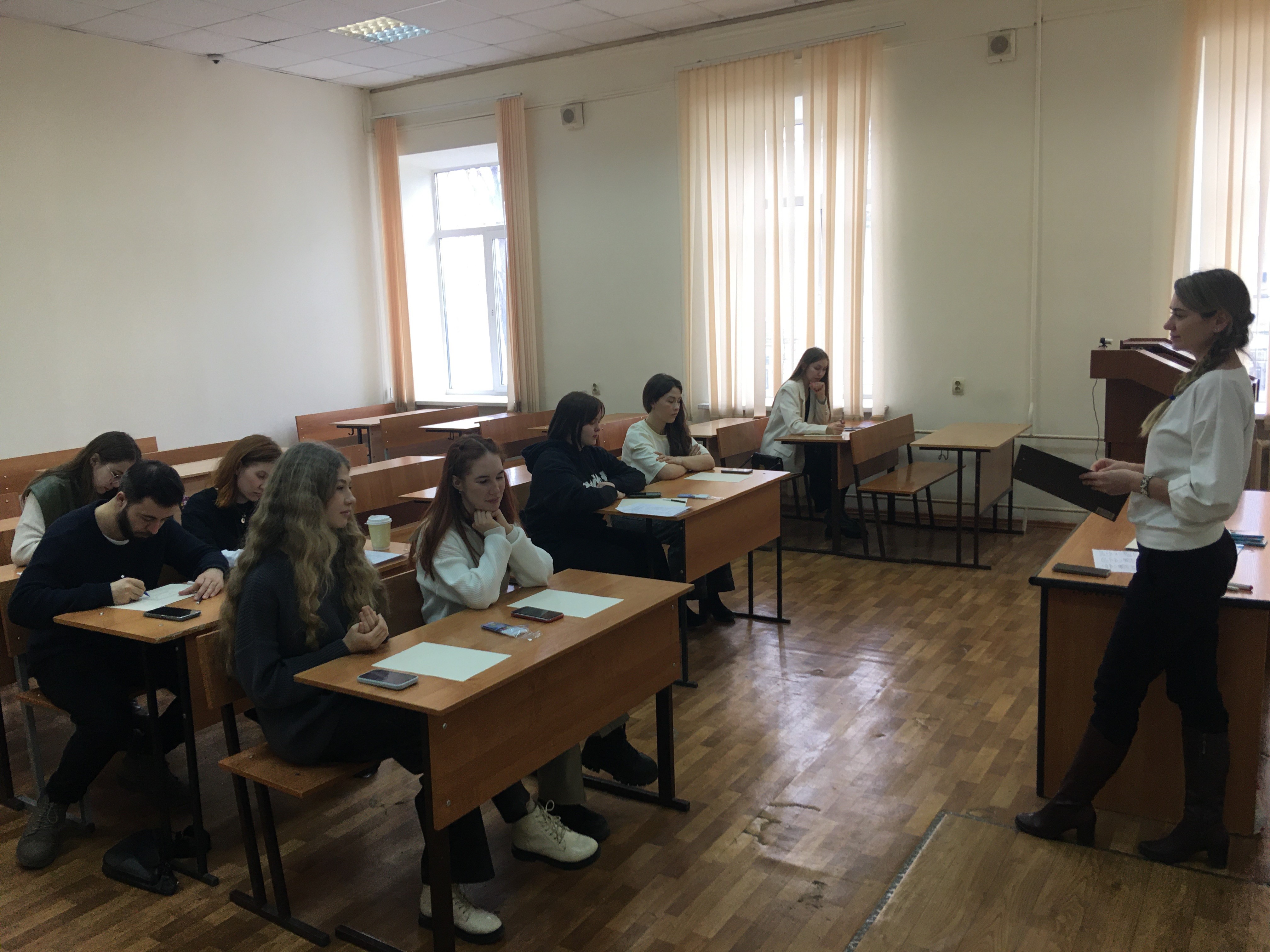 ���� �������� ������ ��������� ���������� � �����������