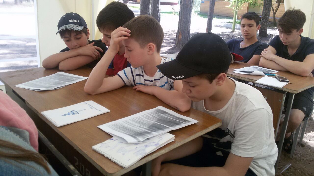 Лагерь 'Буревестник' продолжает работу Лагерь 'Буревестник' продолжает работу