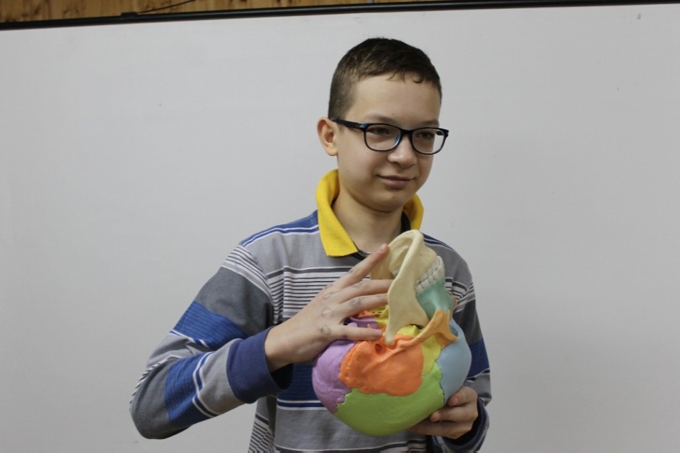 ������������� ����� '���������' ���� � '������������'