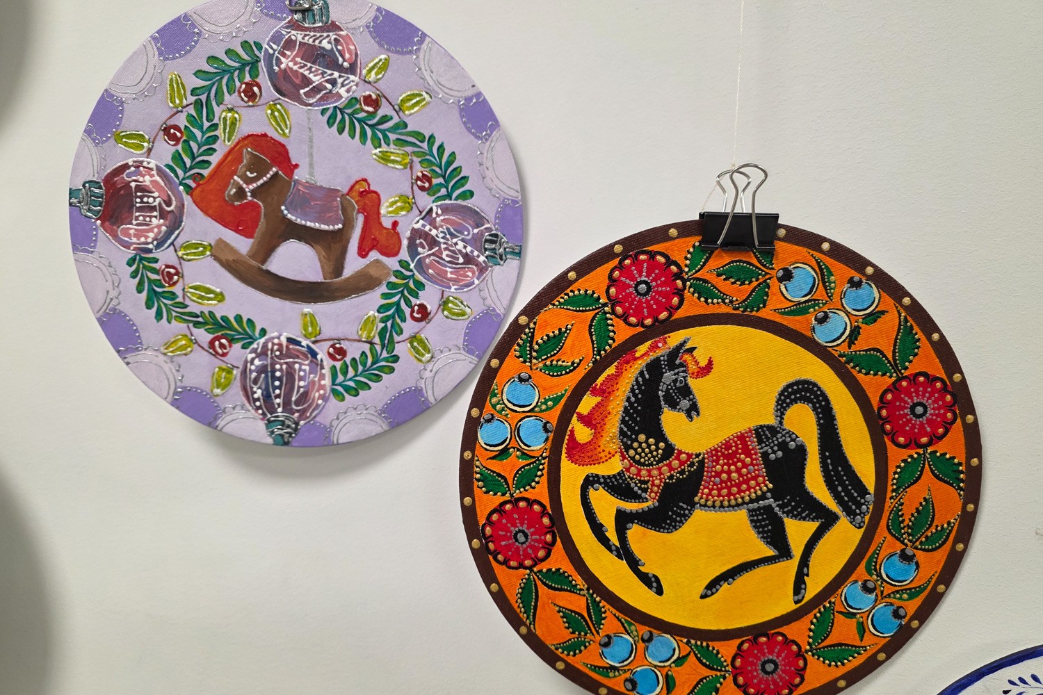 Открылась выставка студенческих работ 'Магия зимнего волшебства' Открылась выставка студенческих работ 'Магия зимнего волшебства'