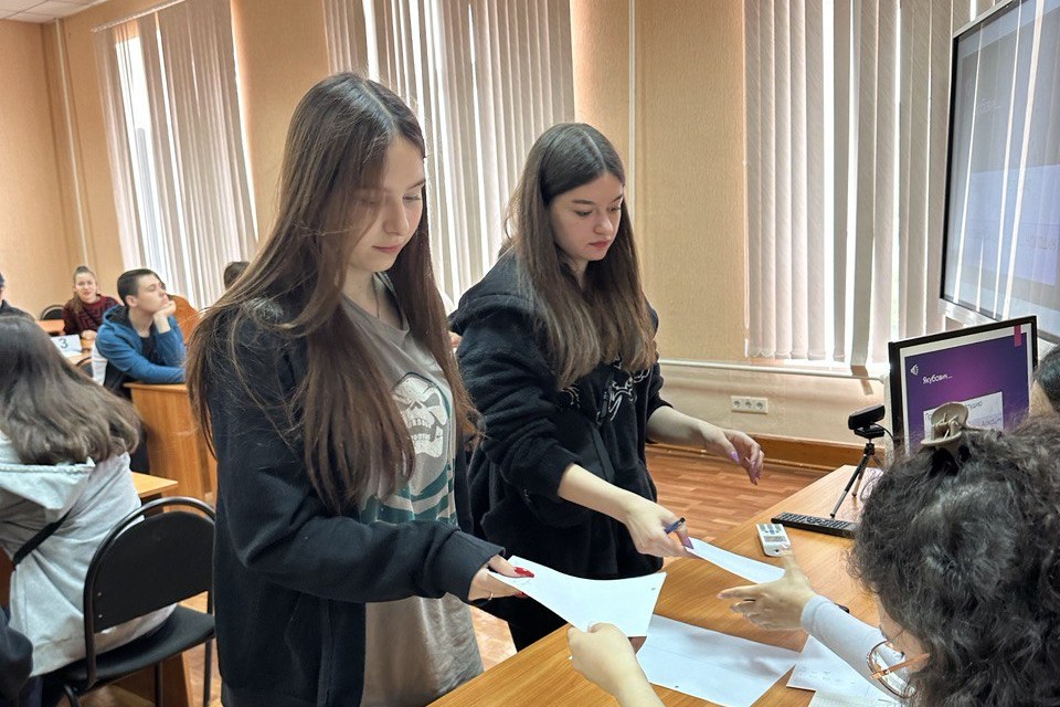 � ���������� ��������� ��� ��� ���������� �� ���������� ��� �������� ����������� ���� '���������!' �� ��������� ��������� ���������� � ������������ ���� ,���������� �������� ���