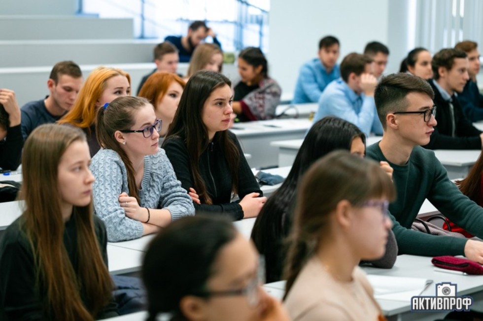 Представитель австрийского института в Набережночелнинском институте КФУ Представитель австрийского института в Набережночелнинском институте КФУ