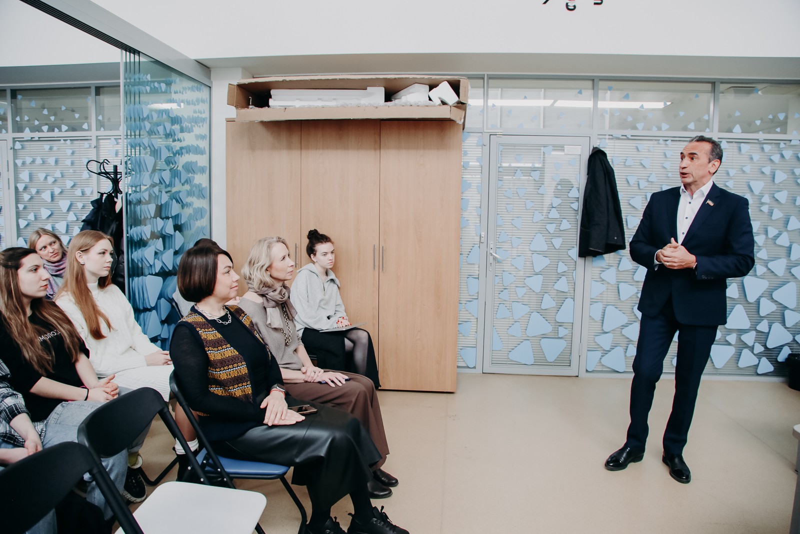 � ����������� ��������� � ������������������� ���������� �� ���������� ������� ����������