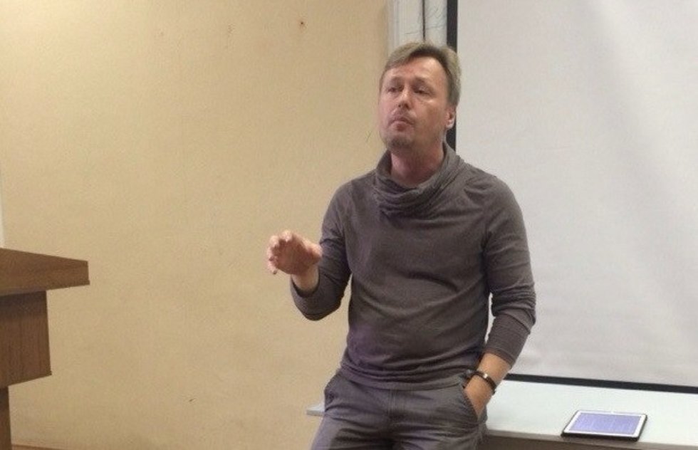 'Выживший' интервьюер 'Выживший' интервьюер