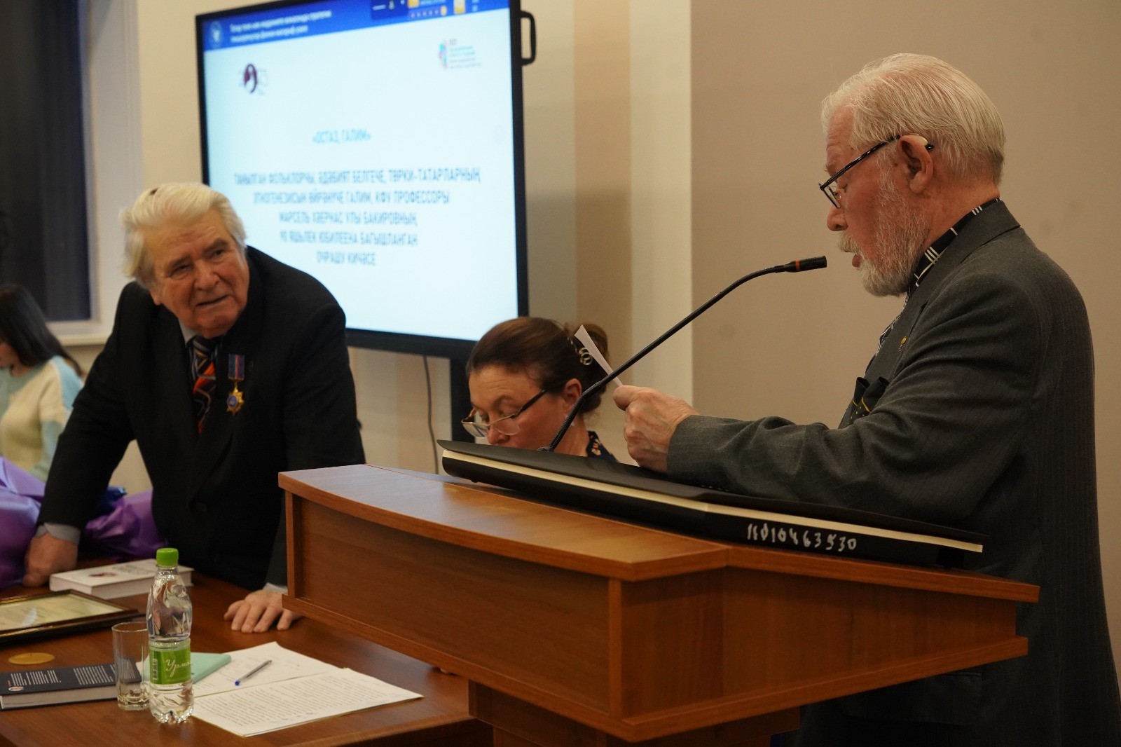 В Казанском университете чествовали профессора Марселя Бакирова В Казанском университете чествовали профессора Марселя Бакирова