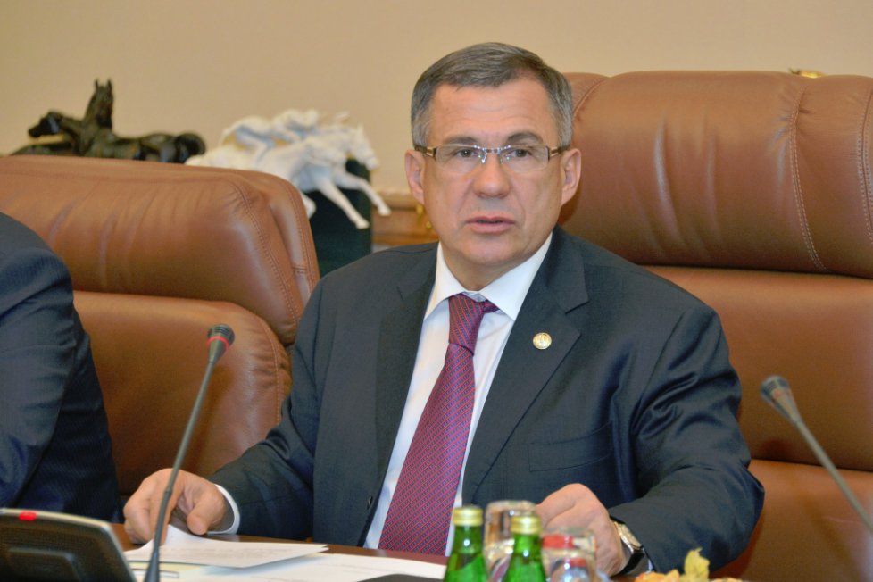 Президент Татарстана встретился с ректорами вузов республики Президент Татарстана встретился с ректорами вузов республики