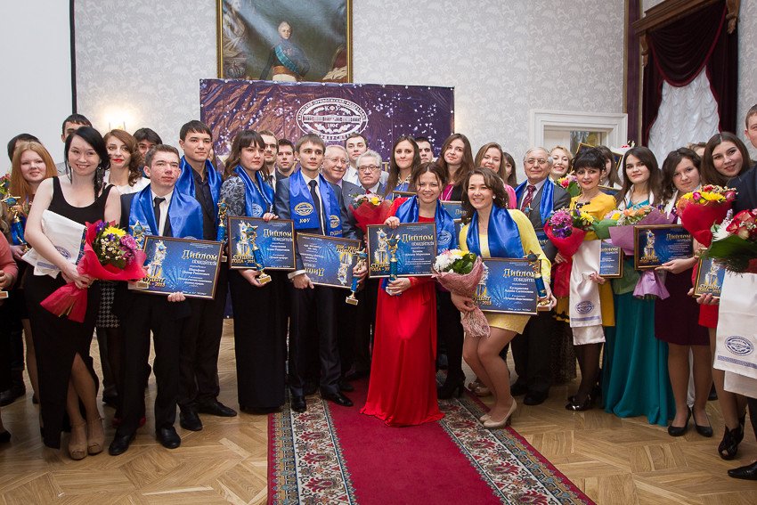 19.12.2013 студент года 19.12.2013 студент года