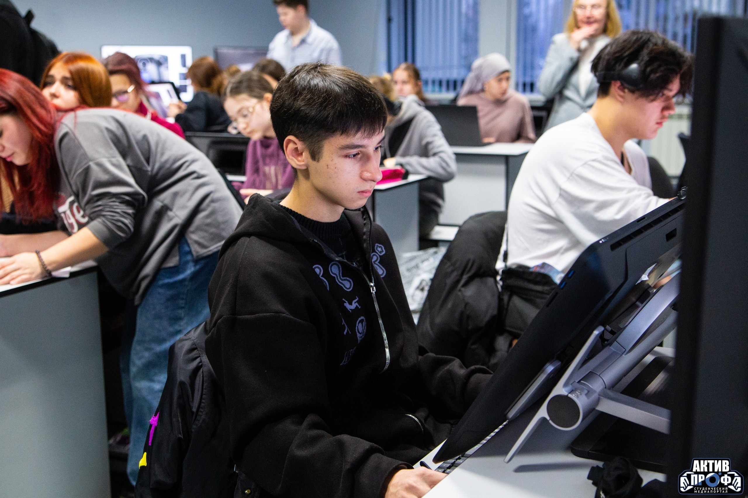 Научное будущее Набережночелнинского института КФУ! Научное будущее Набережночелнинского института КФУ!