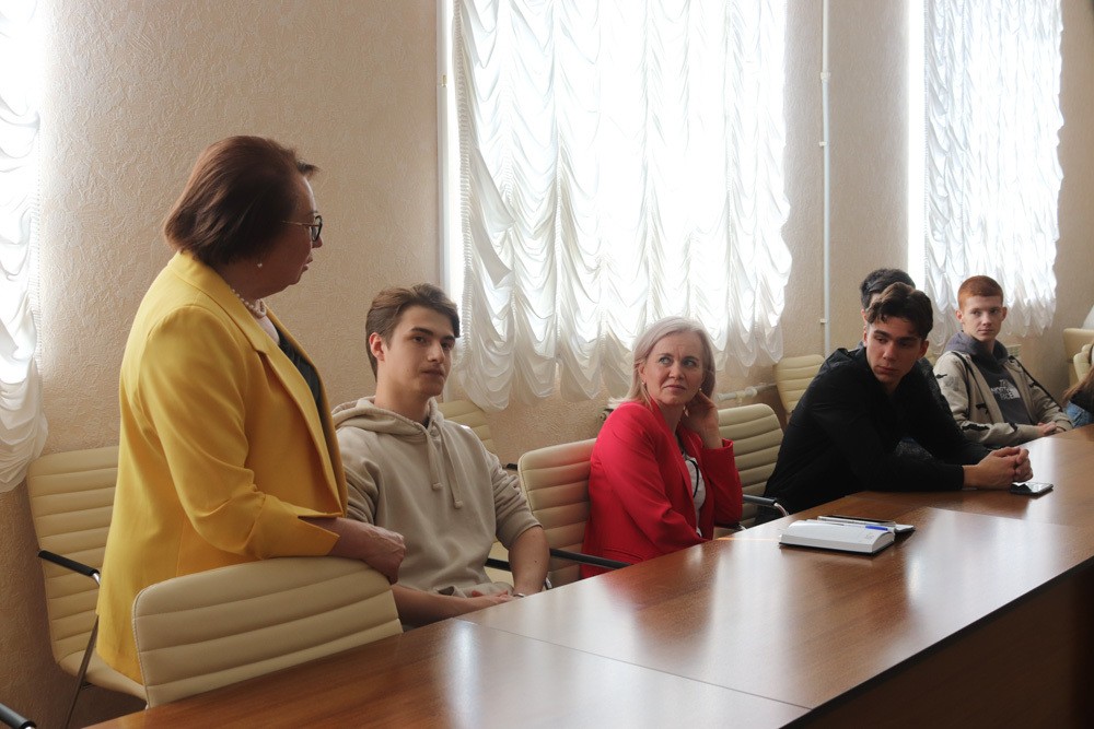 IX ������������ ������: ������� (����)