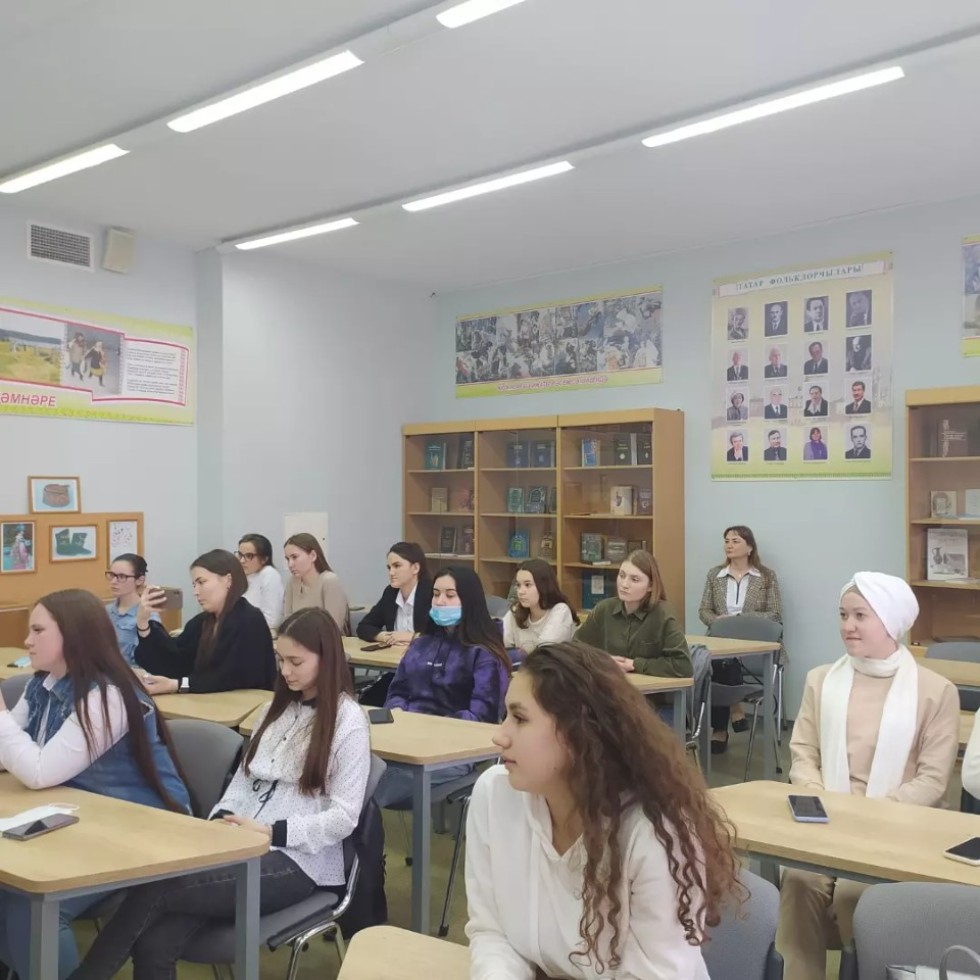 Туган телләр көне Туган телләр көне