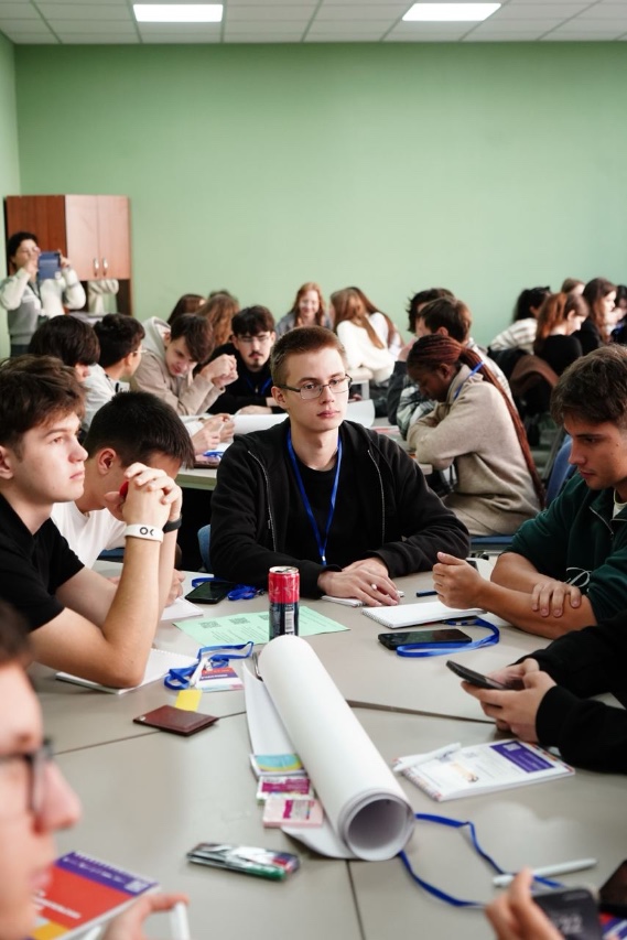 Студенты ИВМиИТ на один день погрузились в предпринимательство Студенты ИВМиИТ на один день погрузились в предпринимательство