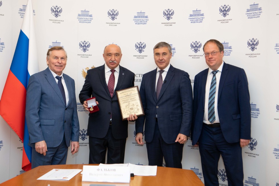 Ilshat Gafurov commended as Rector of the Year ,Russian Society of Professors, Rector of the Year