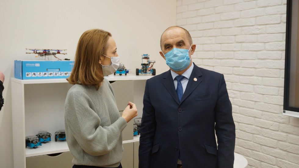 ����� �������� ��������������� ���������� EduTech K�� �������� ��������� ������������ �������������� ������