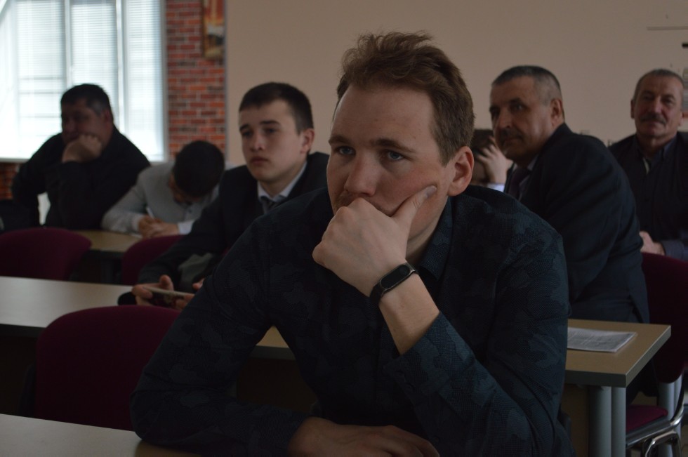 ����� ��������� ���� ������������� 