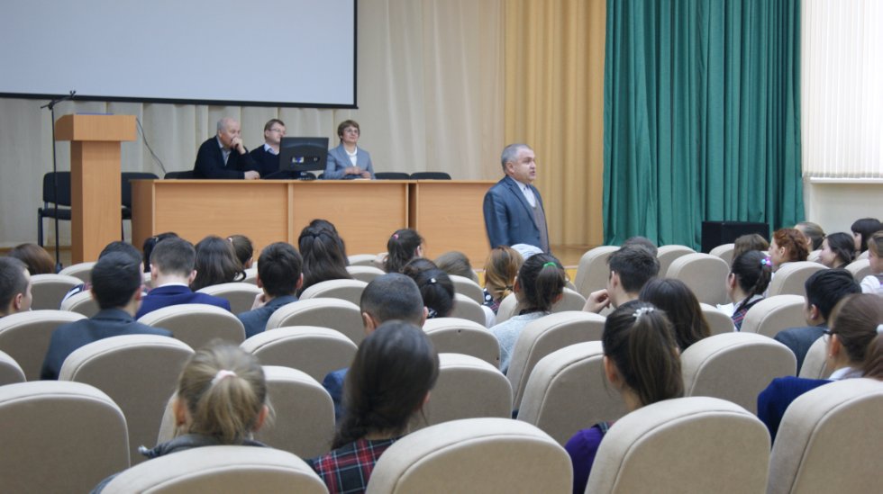 ������������������ ������ � ��� ������� ����