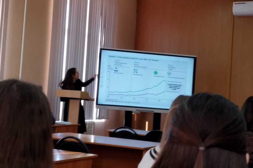 Что такое экономика знаний и какое место за партой лучшее? Что такое экономика знаний и какое место за партой лучшее?