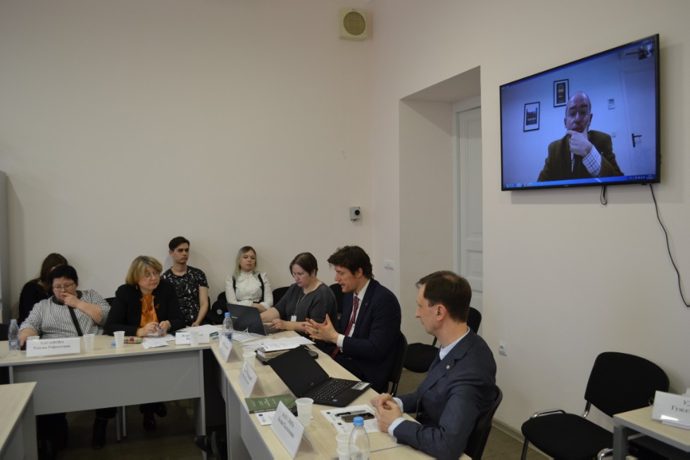 19 апреля 2018 г. на Юридическом факультете прошел круглый стол в рамках Центра превосходства Жана Монне в области европейских исследований 