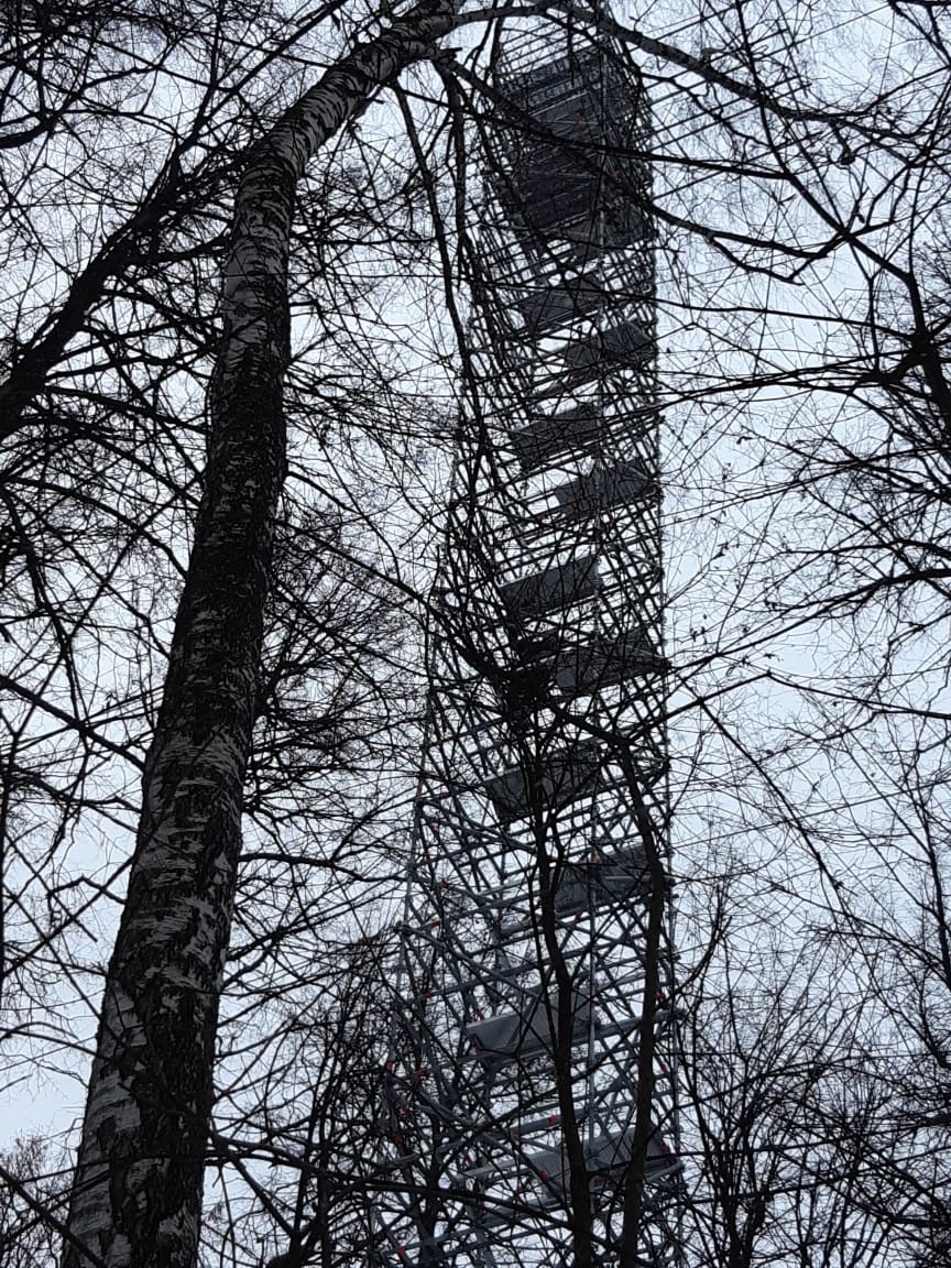 Мачта Layher 40 м для установки исследовательских приборов Мачта Layher 40 м для установки исследовательских приборов