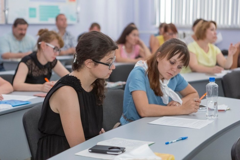 'Медиа ? это не прозрачное окно в мир' 'Медиа ? это не прозрачное окно в мир'