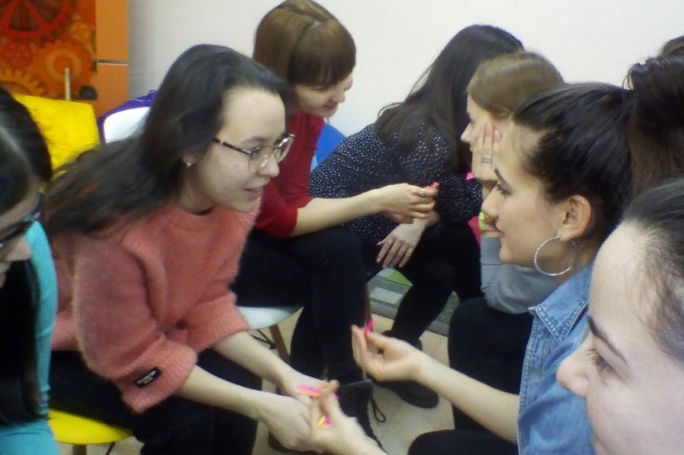 Психологическая игра 'Умей договариваться!' Психологическая игра 'Умей договариваться!'