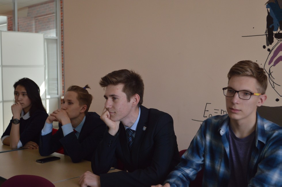 ����� ��������� ���� ������������� 