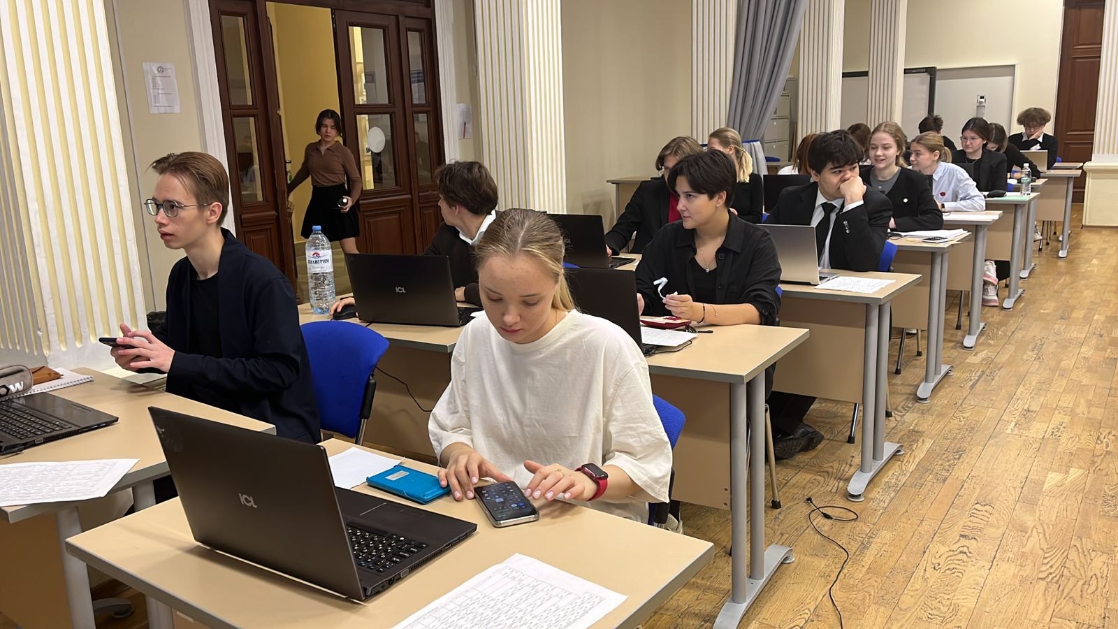 � ����� ������������ �������� ���� ������������� � ��������������� ��������