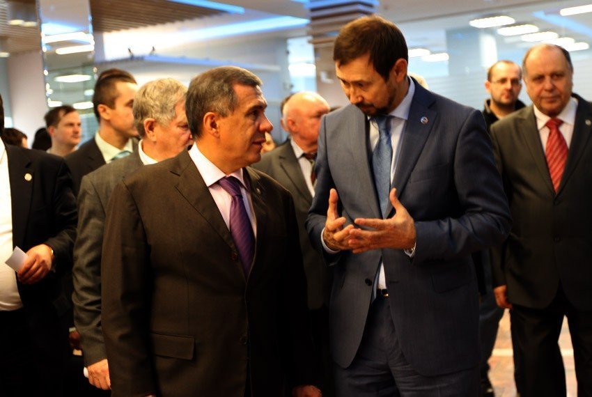 Board meeting of OAO 'Tatneftehiminvestholding' was held at KFU