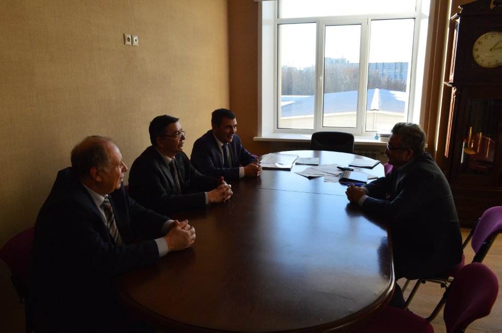 �������-��������� �� �������� ���������� ���������� ������������ ����������� ���������� �� ���������� ��������� ��������� ��� ������������� � ���