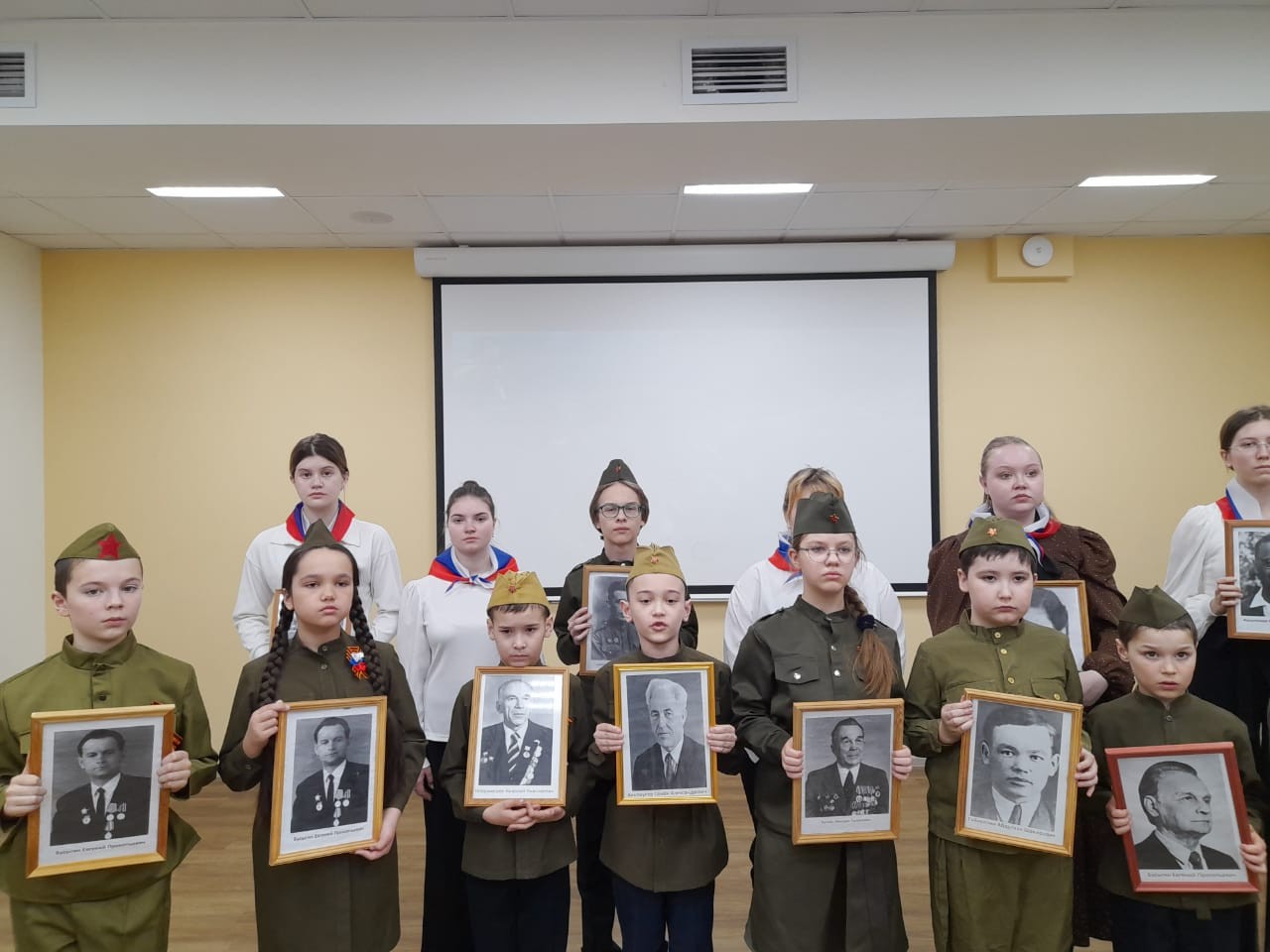 ��������� ��������� '������! ����! ��������!' � ������� ������ '������'