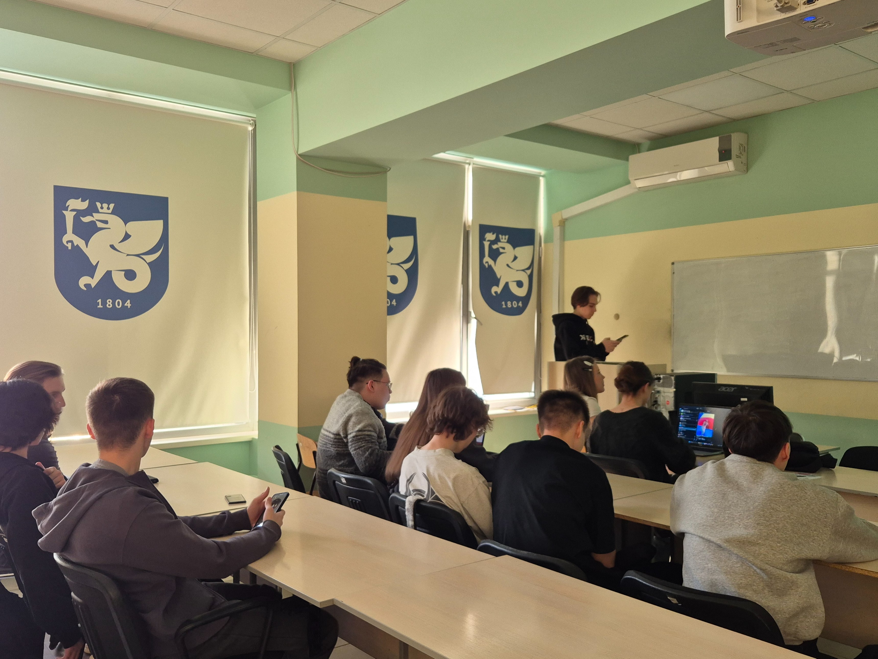 Научно-популярная лекция Научно-популярная лекция