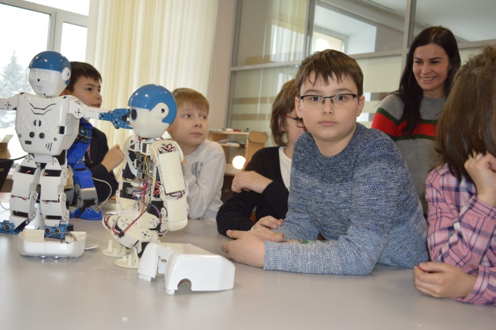 ����������� 4 ������ �������� �19 �������� ���������� �������� � ���������-������������ ������ ���