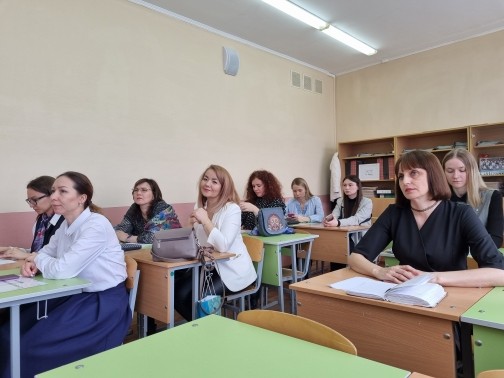 �������� ������ ����� ����������� ������ � �������� ������� ������� � ��������������� ������-������������ ����������� ��������