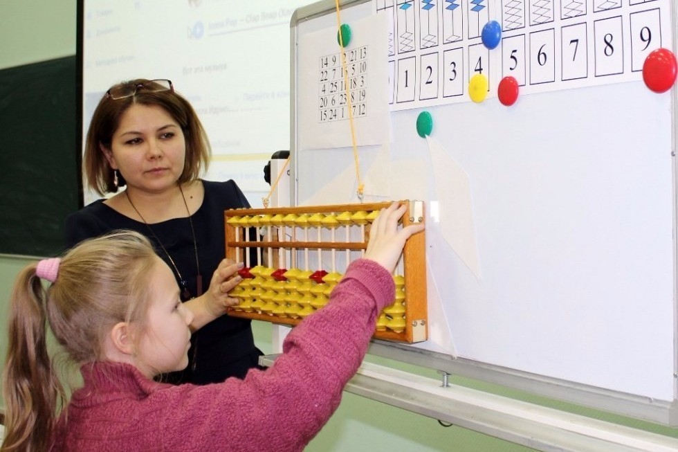 Secrets of mental arithmetics were opened by the expert of the Yelabuga institute of KFU ,Yelabuga Institute