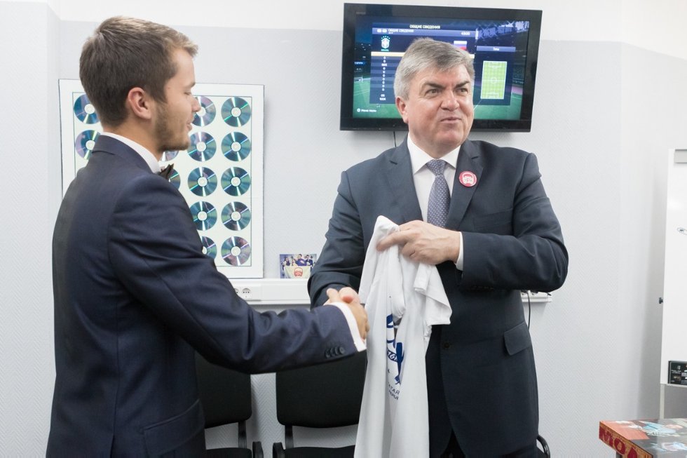 �������:ONAIR