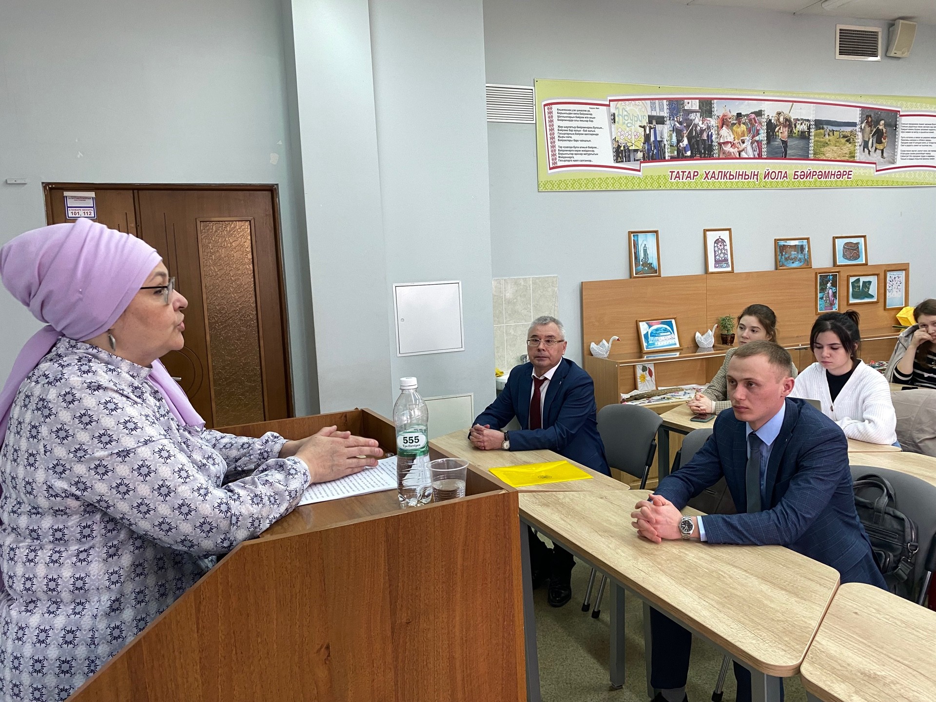 'Килер заман, һәр язучының үзен, сүзен вә шәхси тормышын энәсендән җебенә кадәр тикшереп чыгарлар әле' 'Килер заман, һәр язучының үзен, сүзен вә шәхси тормышын энәсендән җебенә кадәр тикшереп чыгарлар әле'