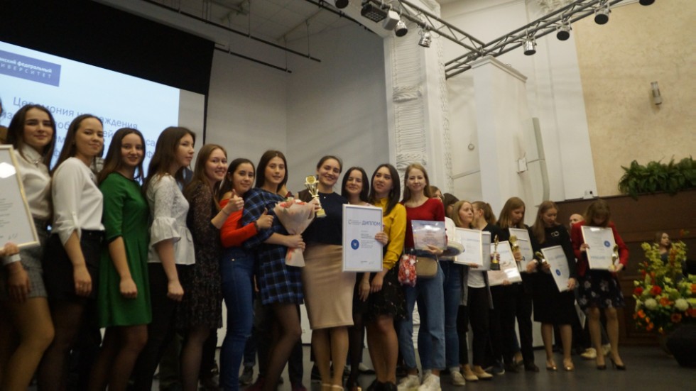 ����� ������ ����