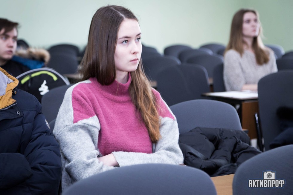 �������������� ������� 1�:���