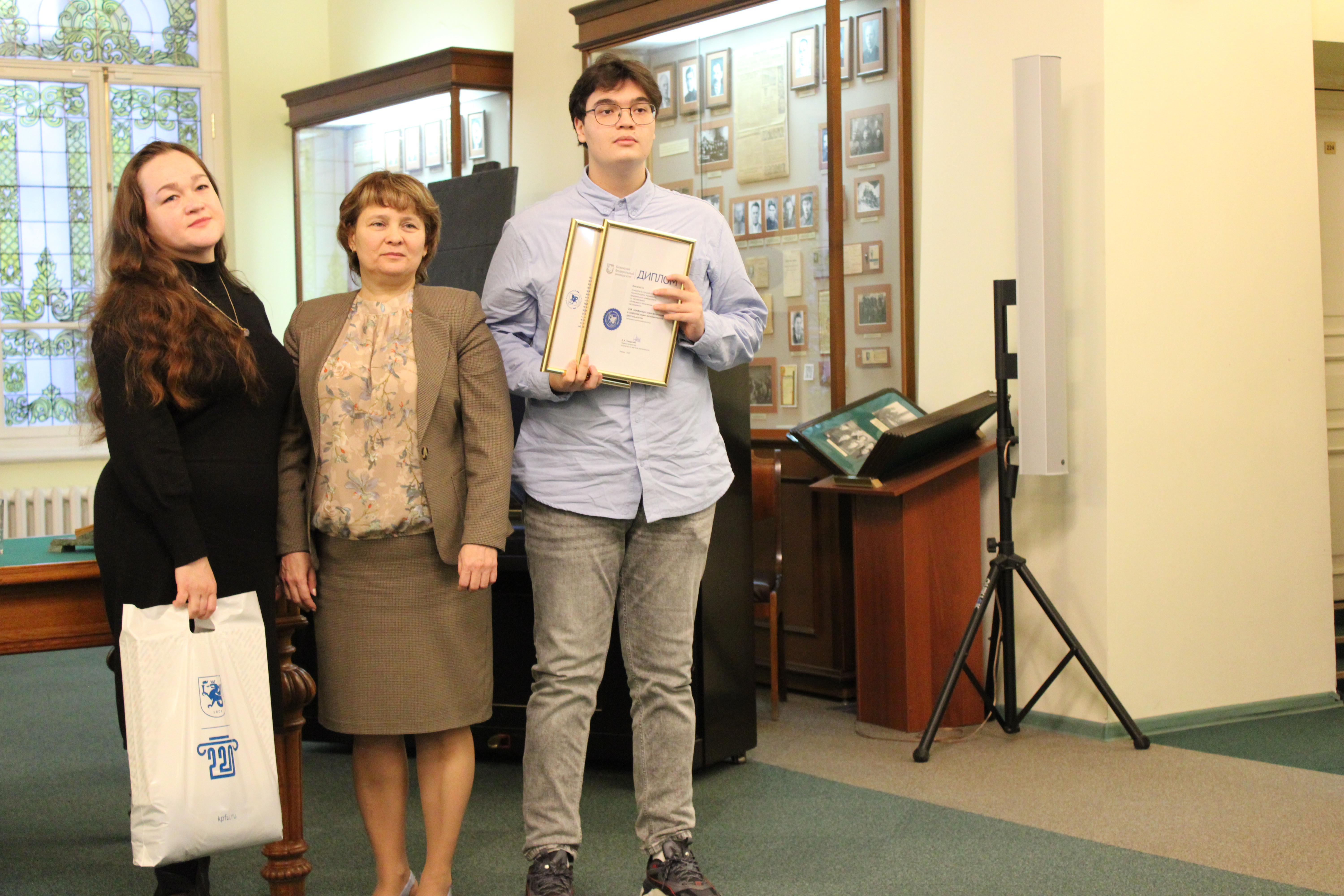 ����� ,���, ���, �������, ������������ ������������, �������, ��������