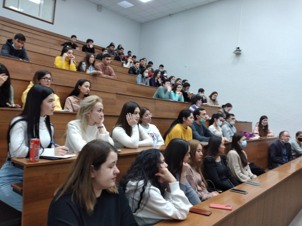 ��������������� �������� �� ���������� ������: ���������� � ������