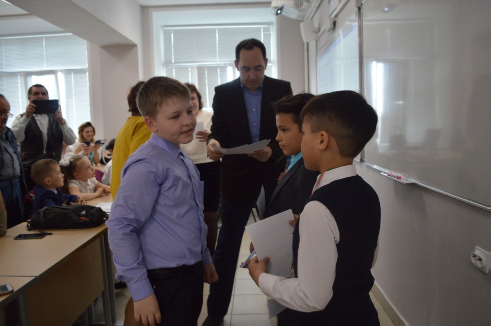 ����� ��������� ���� ������������� 