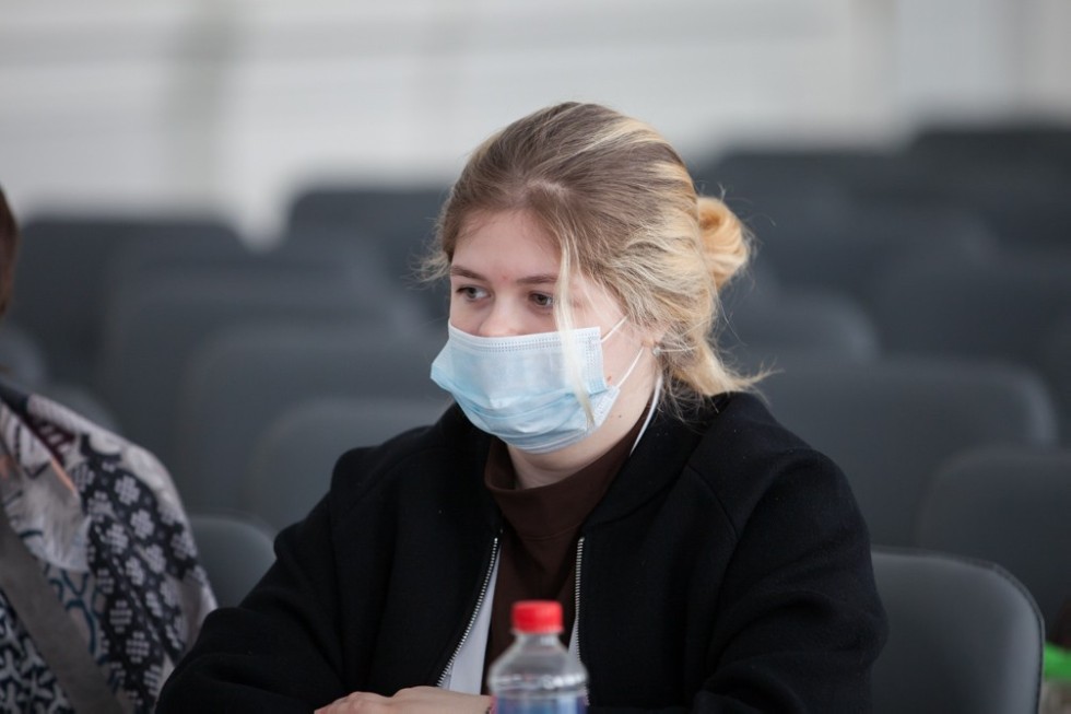 Прошла научно-практическая конференция для школьников 'Русский язык и литература XXI века' Прошла научно-практическая конференция для школьников 'Русский язык и литература XXI века'