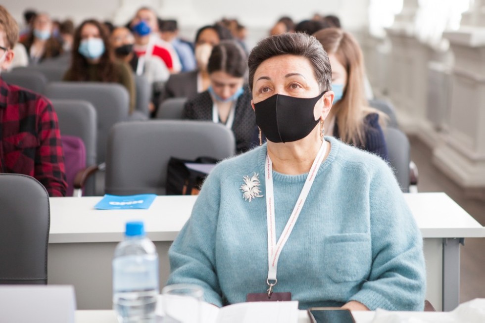 Второй этап Международной зимней исторической школы открылся в Елабужском институте КФУ Второй этап Международной зимней исторической школы открылся в Елабужском институте КФУ