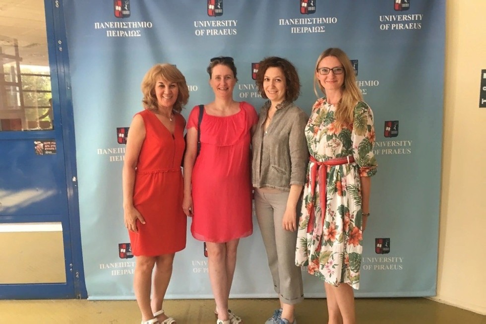 ������������� ����������� ��������� ��� ������� ������� � ������������� ����������� '��� �����(��) �������, ����� � ��� ���� ������'