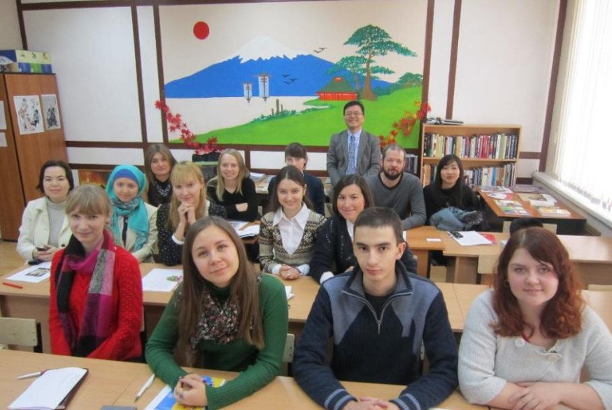 Professor Tomoyuki Arakawa at Centre of Japanese Studies