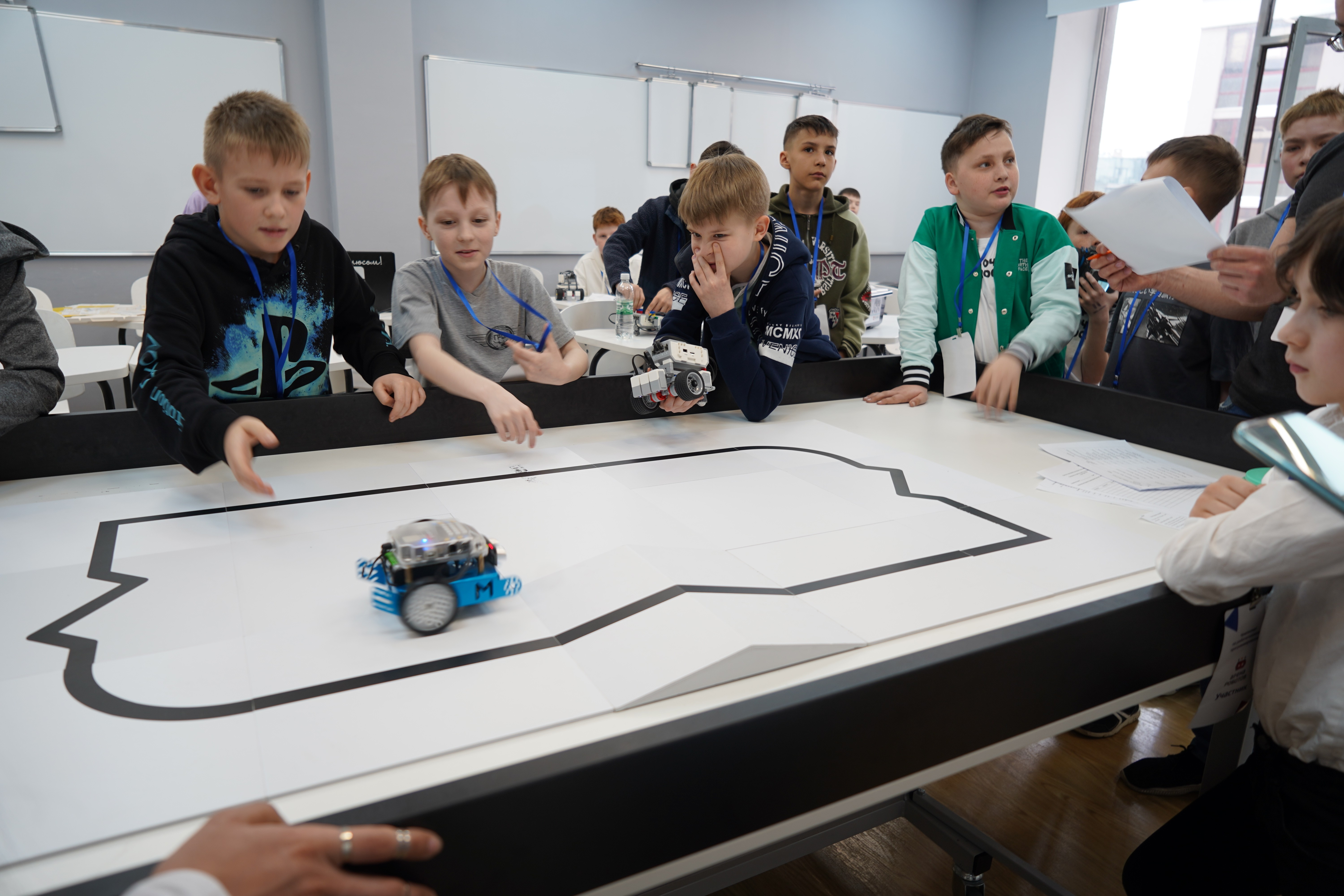 �����������